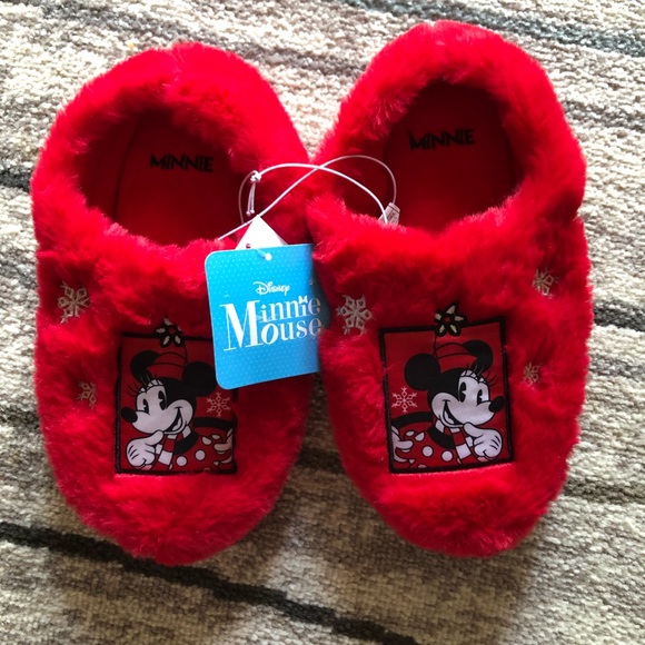 Disney Shoes - NEW❣️Minnie Mouse Woman’s Sleepers ❣️